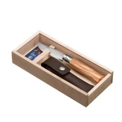 Coffret Couteau Opinel Randonnée Numéro 8 En Bois D'olivier, Avec Son étui Cuir 5 Coffret Couteau Opinel Randonnée Numéro 8 En Bois D'olivier, Avec Son étui Cuir -Quechua Camp Promos Magasin coffret couteau opinel randonnee numero 8 en bois dolivier avec son etui cuir 2
