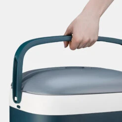 Quechua GLACIERE RIGIDE DE CAMPING - 22 LITRES - CONSERVATION AU FRAIS 5 HEURES -Quechua Camp Promos Magasin glaciere rigide de camping 22 litres conservation au frais 5 heures 2