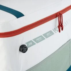 Quechua GLACIERE SOUPLE DE CAMPING - 35 LITRES - CONSERVATION AU FRAIS 17 HEURES -Quechua Camp Promos Magasin glaciere souple de camping 35 litres conservation au frais 17 heures 8