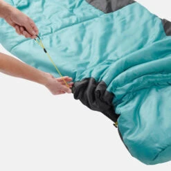 Quechua SAC DE COUCHAGE ENFANT 2 EN 1 - SLEEPIN BED JUNIOR 10°C BLEU 18 Quechua SAC DE COUCHAGE ENFANT 2 EN 1 - SLEEPIN BED JUNIOR 10°C BLEU -Quechua Camp Promos Magasin sac de couchage enfant 2 en 1 sleepin bed junior 10c bleu 8