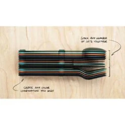 SET COMPLET DE 5 JEUX DE 3 COUVERTS MAGNÉTIQUES CAMPING EN ALUMINUM DUR - ÉTUI -Quechua Camp Promos Magasin set complet de 5 jeux de 3 couverts magnetiques camping en aluminum dur etui 5